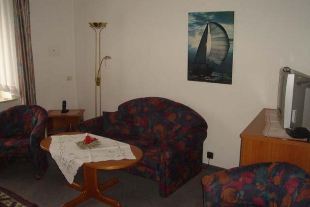 Haus Dwarsloeper, Ferienwohnung 5 Куксхафен Экстерьер фото